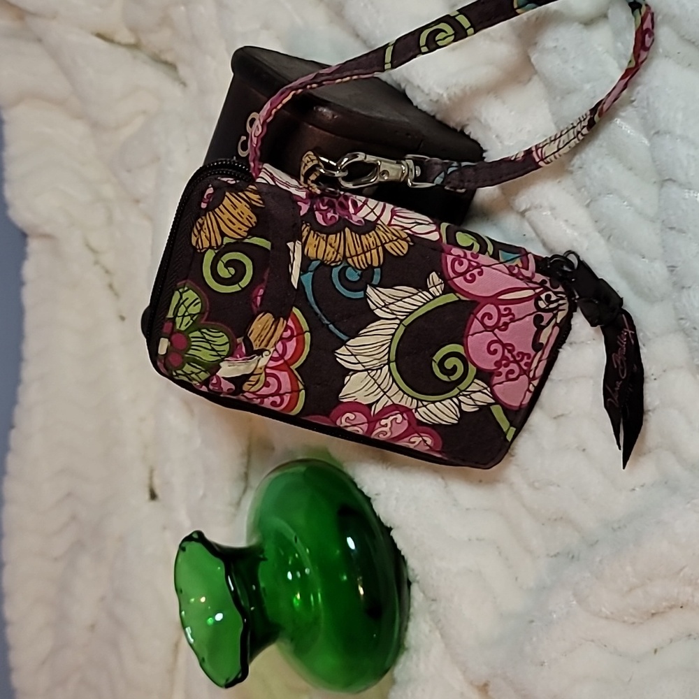 Vera Bradley Hand Wallet Brown Green Yellow  Paisley wristlet